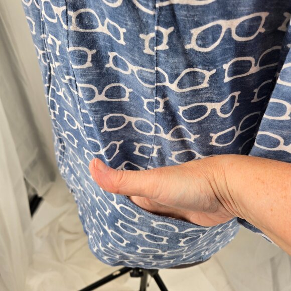 810-4 Chico’s Zenergy glasses print zippered ¾ sleeve jacket Size 2 Large/12 - Picture 2 of 9